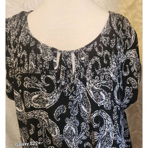 F34 Faded Glory navy and white paisley blouse Sz 3X - Picture 5 of 11